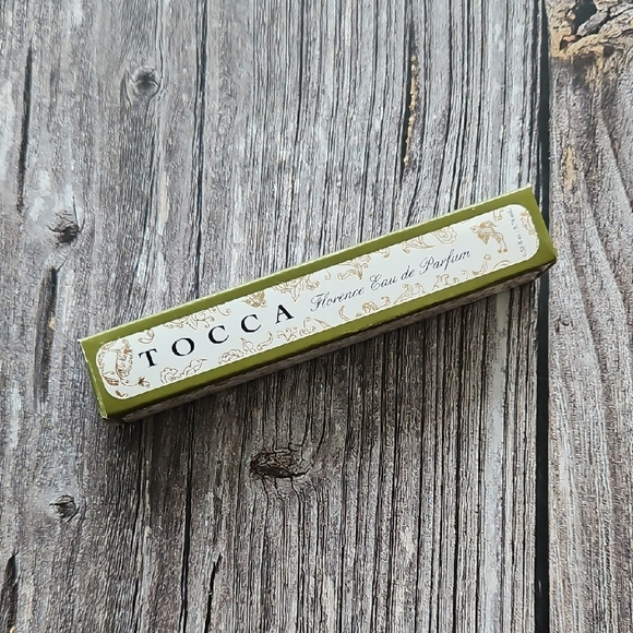 Tocca Florence Rollerball Perfume in Elegant Green Packaging - Picture 2 of 3